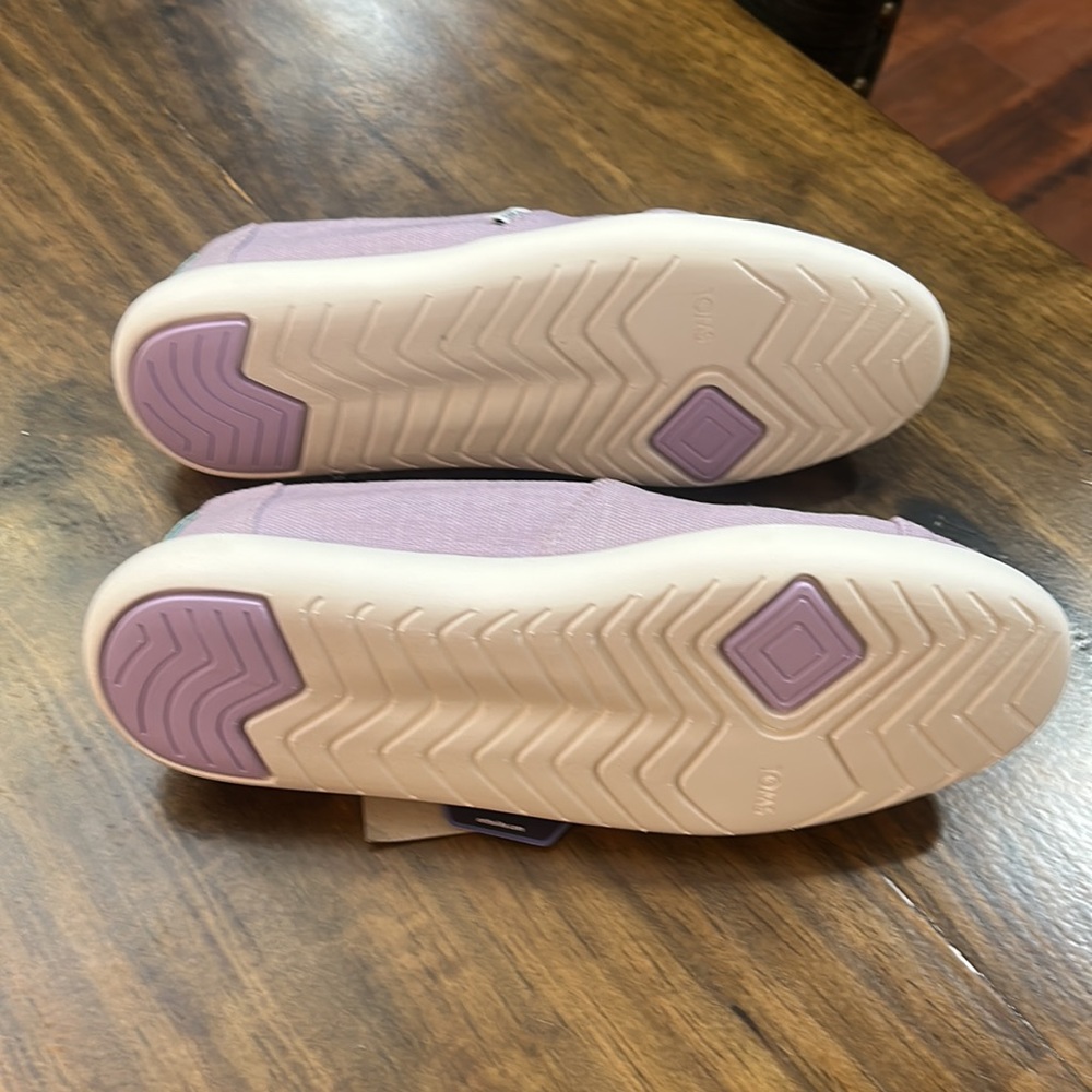 NWT Toms Alpargata Mallow slip on, light orchid, size 9. - Picture 6 of 6